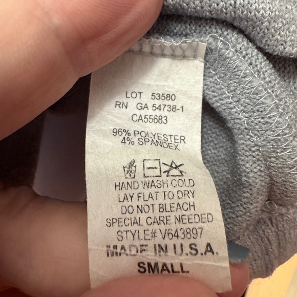 NALLY & MILLIE Gray Tunic Top Flutter Sleeves Size Small Flowy & Feminine - Picture 6 of 6